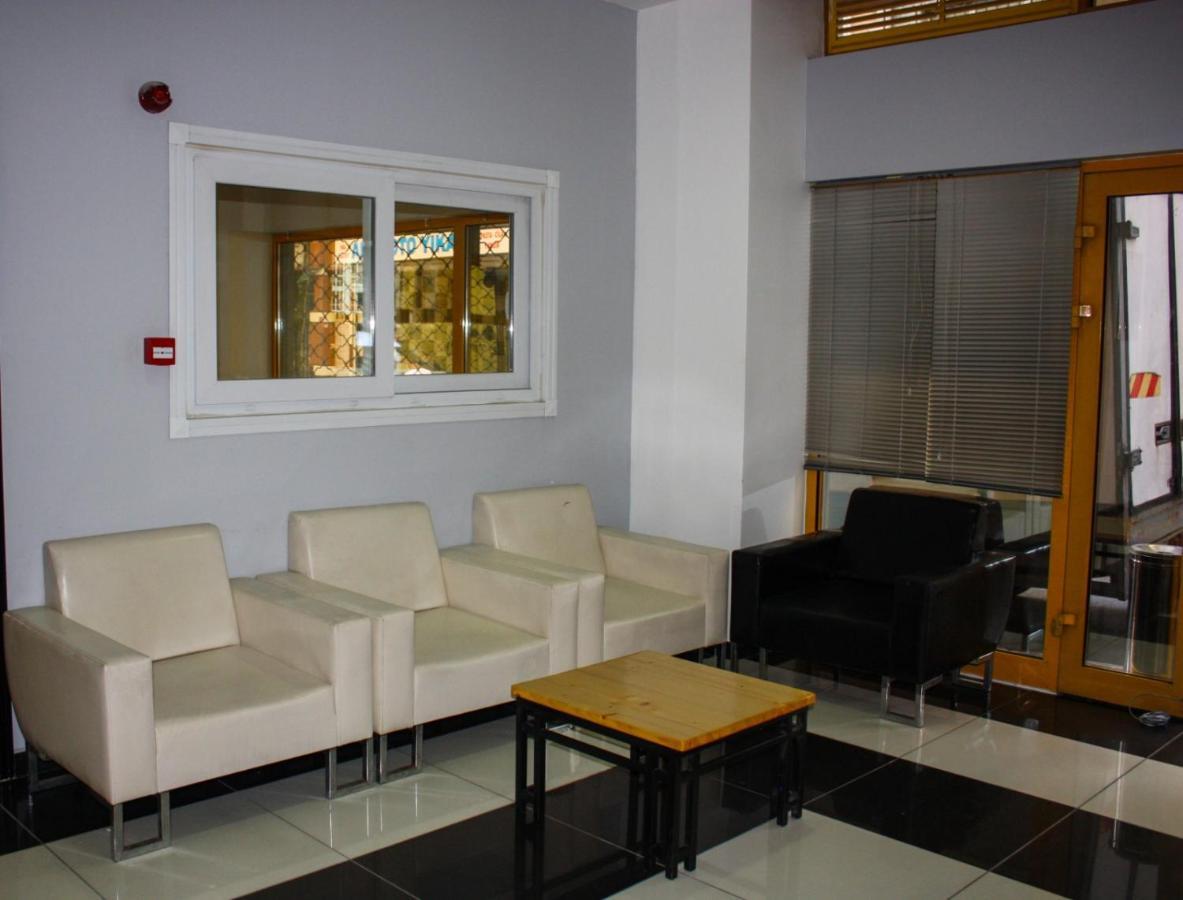 Ida Istanbul Hostel Buitenkant foto